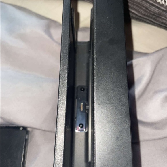 Nintendo switch Console - Picture 6 of 6